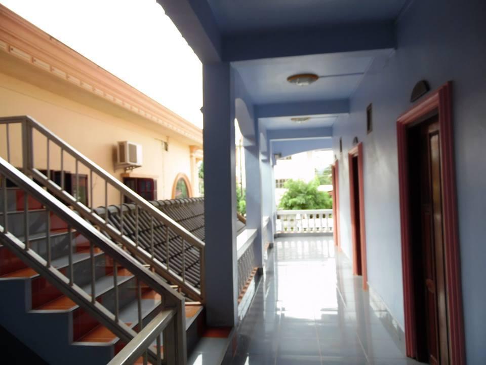 Viengsavanh Guesthouse Vang Vieng Exterior photo